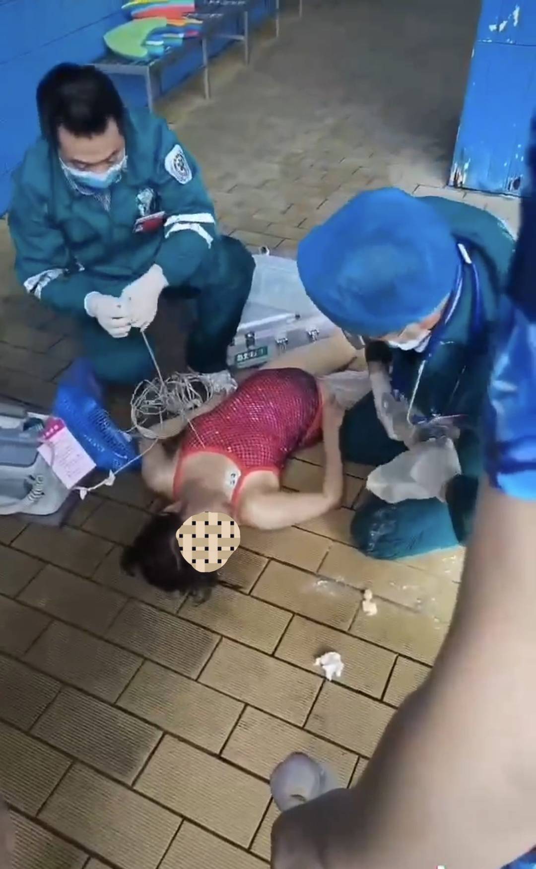 开心茶园手机版苹果版:江油一女子在游泳馆游泳溺水死亡 教体局回复：已责令涉事游泳馆暂停营业