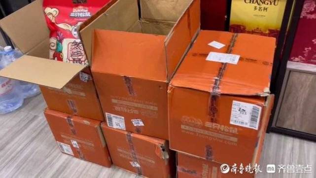 快递手机变砖头新闻手机刷成砖头怎么连接电脑