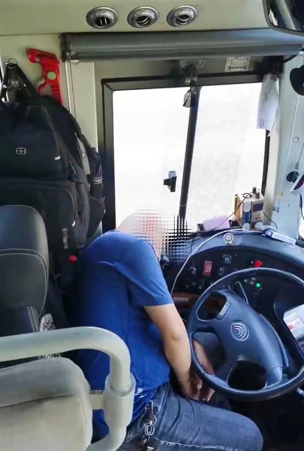 巴士驾驶员手机版下载(巴士驾驶员2017手机版)-第3张图片-QuickQ官网